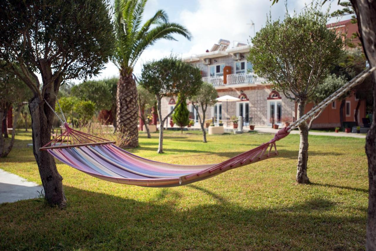 Sand And Sea Kavos Exterior photo